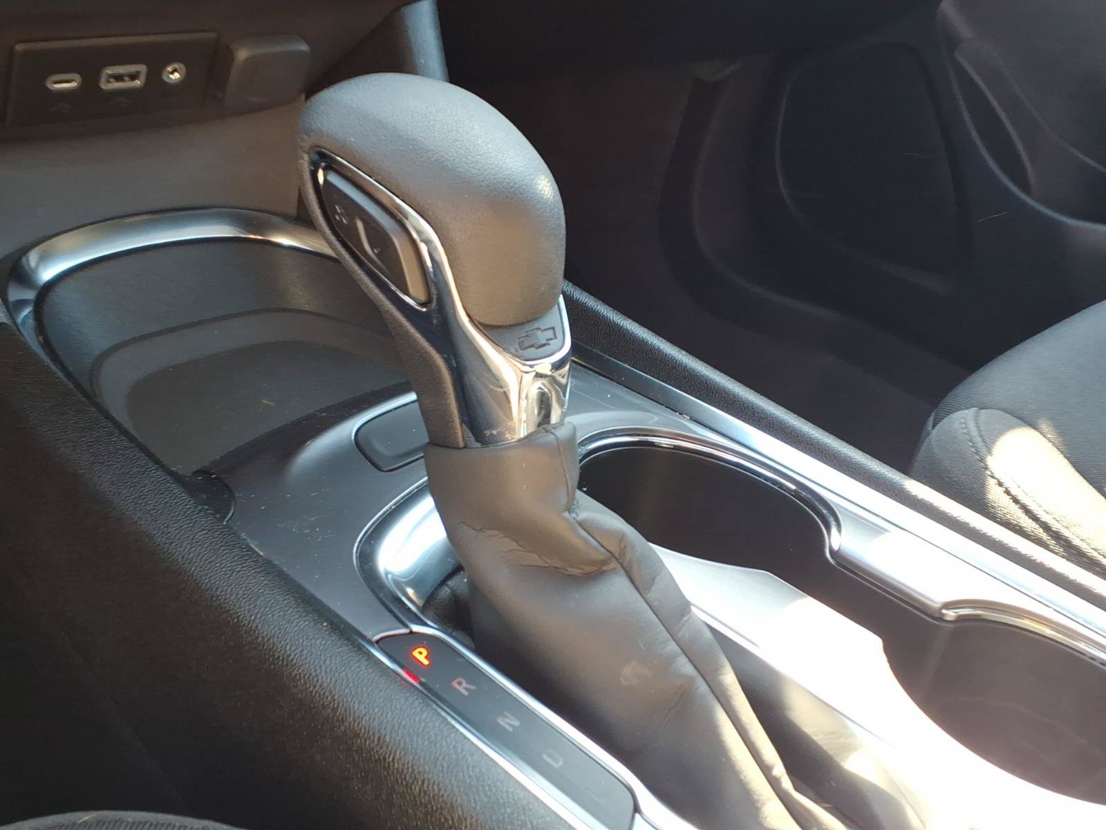 Used 2023 Chevrolet Malibu LT FWD image 15