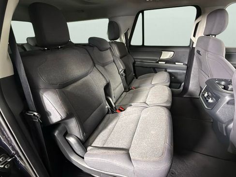 Used 2025 Ford Expedition Max Active RWD image 28