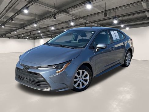 Used 2024 Toyota Corolla LE image 1