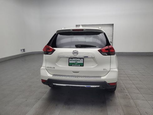 Used 2017 Nissan Rogue SL w/ SL Premium Package FWD image 7