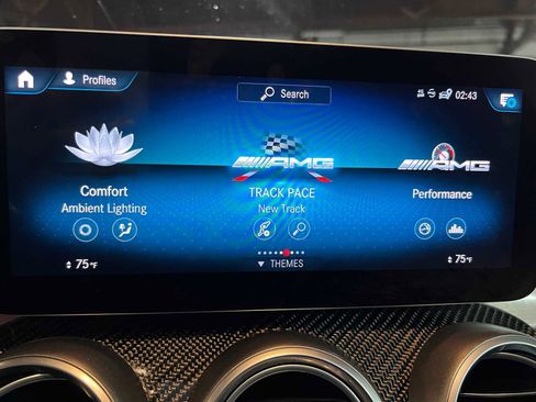 Certified 2020 Mercedes-Benz GLC 43 AMG 4MATIC image 28