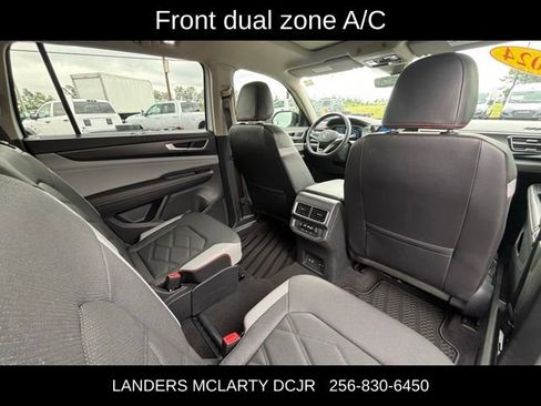 Used 2024 Volkswagen Atlas Peak Edition SE AWD/4WD image 13