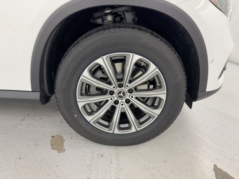 Certified 2026 Mercedes-Benz GLC 300 image 12