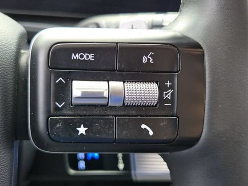 Used 2024 Hyundai Santa Fe SEL FWD image 28