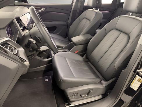 Certified 2023 Audi Q4 e-tron Premium Plus w/ Premium Plus RWD image 5