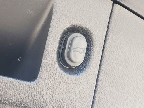 Used 2019 Chevrolet Tahoe LT AWD/4WD image 30