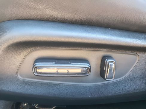 Used 2024 Honda Civic EX-L image 12