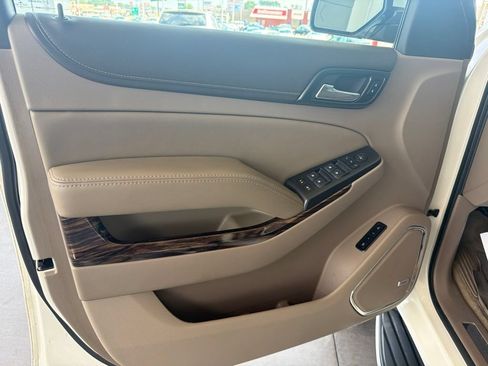 Used 2015 GMC Yukon SLT w/ Open Road Package AWD/4WD image 21