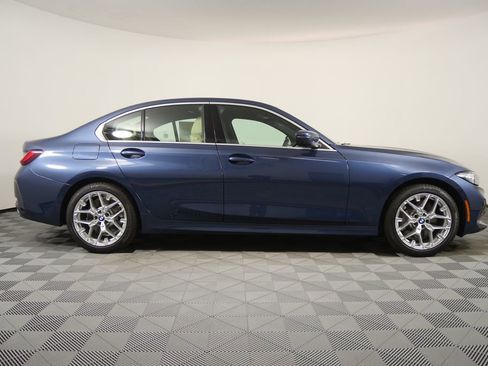 New 2026 BMW 330i Sedan image 2