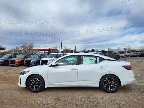 New 2025 Nissan Sentra SV image 2