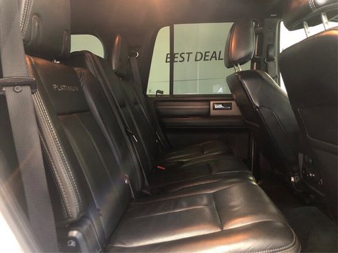 Used 2016 Ford Expedition Platinum AWD/4WD image 10