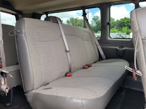Used 2025 GMC Savana 3500 LT w/ LT Preferred Equipment Group RWD image 22