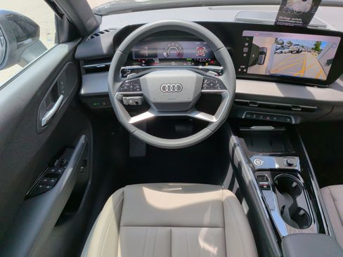 Used 2026 Audi Q3 quattro 2.0T AWD/4WD image 17