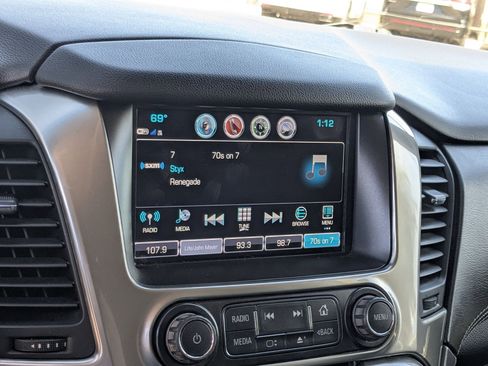 Used 2019 Chevrolet Tahoe LT w/ Texas Edition Package image 15