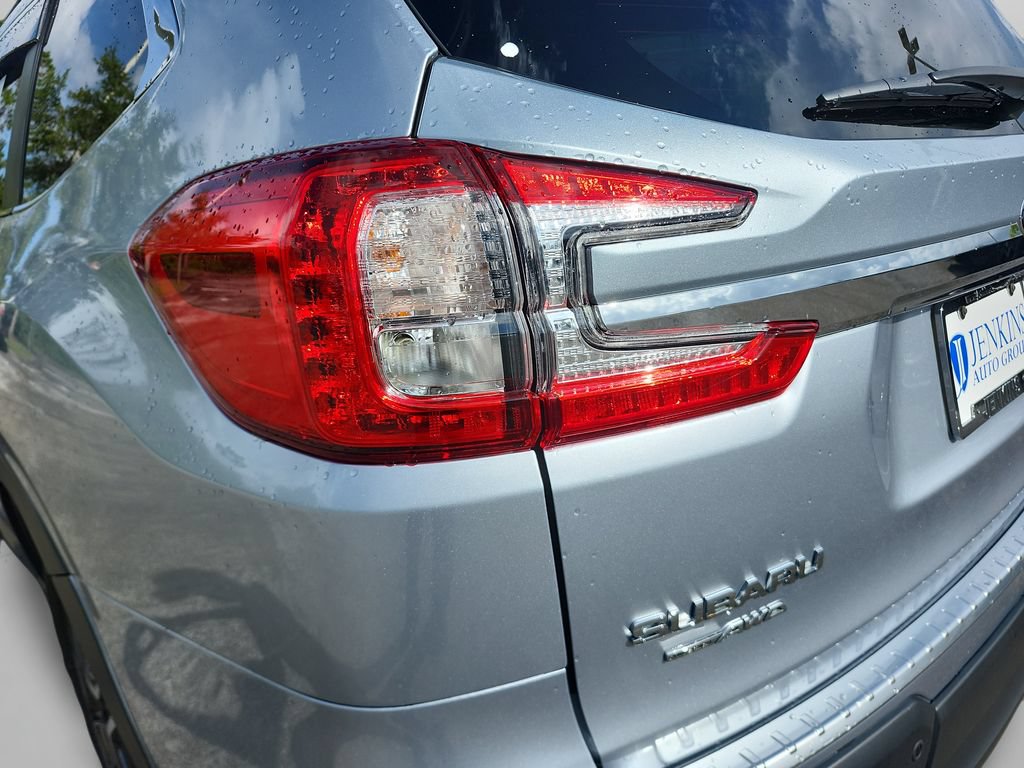 Used 2024 Subaru Ascent Limited w/ Technology Package AWD/4WD image 15