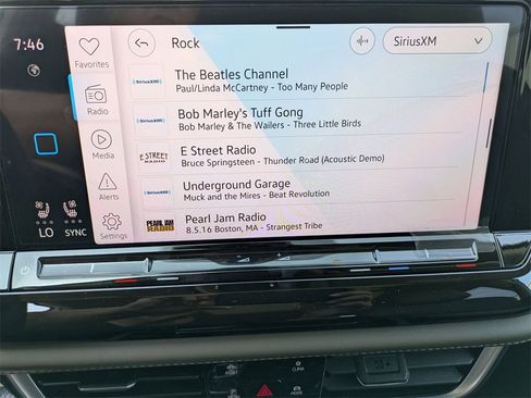 New 2025 Volkswagen Atlas SEL image 24