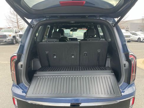 Used 2025 Kia Telluride EX X-Line image 7
