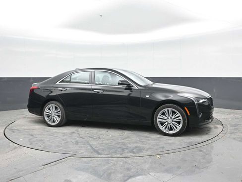 Used 2025 Cadillac CT4 Premium Luxury AWD/4WD image 7