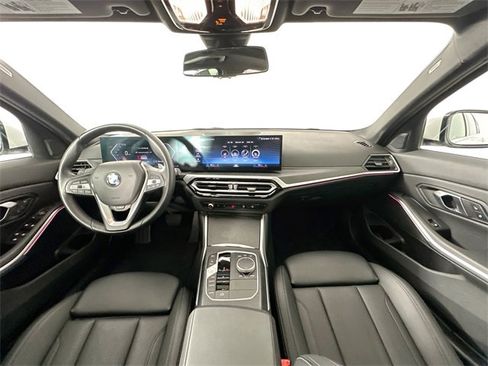 Used 2024 BMW 330i xDrive Sedan image 3