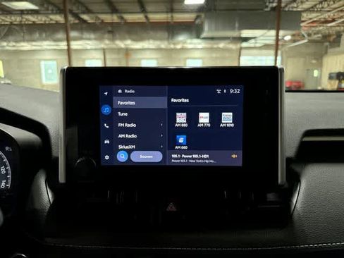 Certified 2024 Toyota RAV4 XLE AWD/4WD image 20