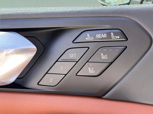 New 2026 BMW ALPINA XB7 AWD/4WD image 22