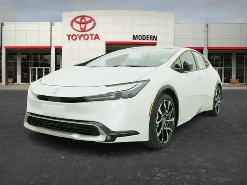 New 2026 Toyota Prius XSE Premium image 9