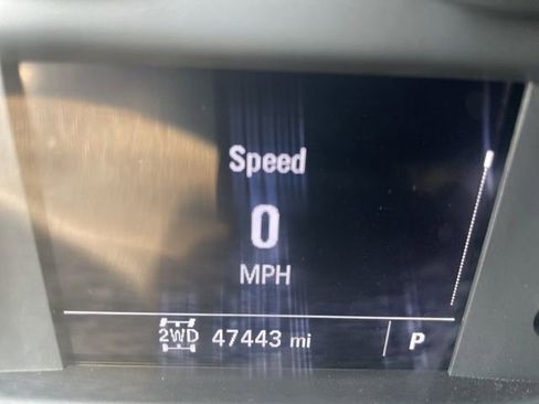 Used 2022 Chevrolet Silverado 2500 Custom w/ Custom Convenience Package image 22