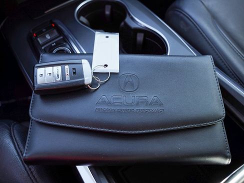 Used 2018 Acura MDX SH-AWD image 25