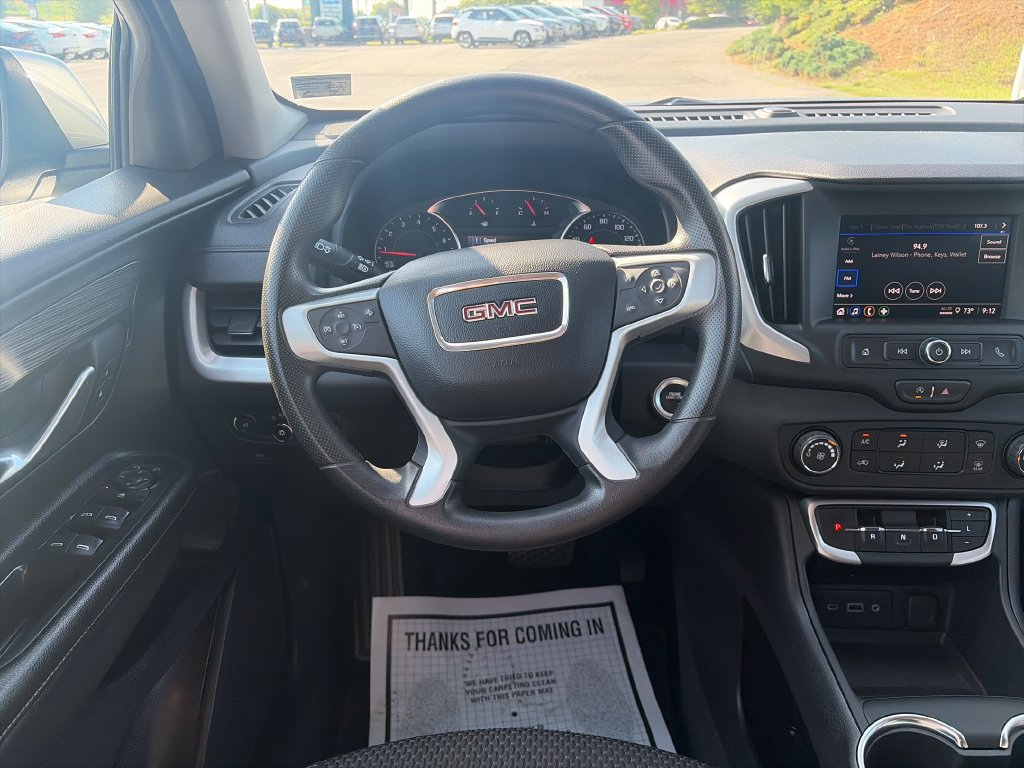 Used 2024 GMC Terrain SLE AWD/4WD image 14