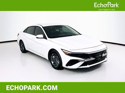 Used 2025 Hyundai Elantra Blue