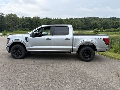 New 2026 Ford F150 XLT w/ Equipment Group 302A MID AWD/4WD image 2