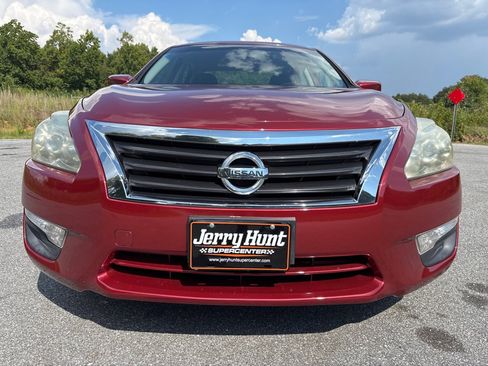 Used 2014 Nissan Altima 2.5 S w/ Display Audio Package FWD image 8