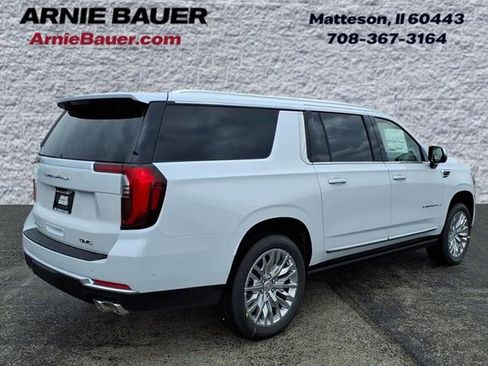 New 2026 GMC Yukon XL Denali w/ Denali Reserve Package image 6