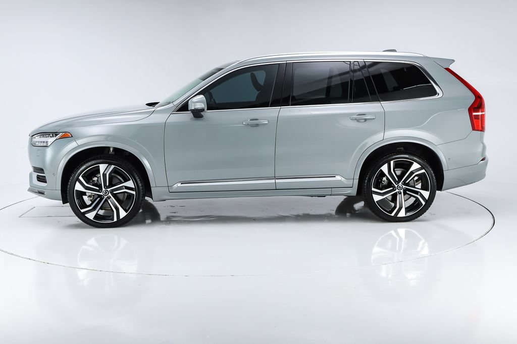 Used 2025 Volvo XC90 B6 Ultra w/ Protection Package AWD/4WD image 2