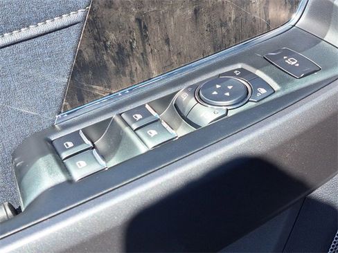 New 2025 Ford F350 Lariat w/ Lariat Ultimate Package image 44