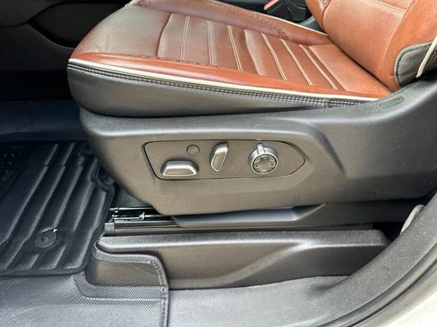 Certified 2023 GMC Yukon XL Denali Ultimate AWD/4WD image 14