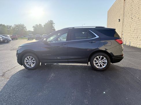 Used 2018 Chevrolet Equinox LT AWD/4WD image 2