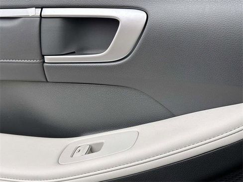 Certified 2024 Hyundai Sonata Limited image 23