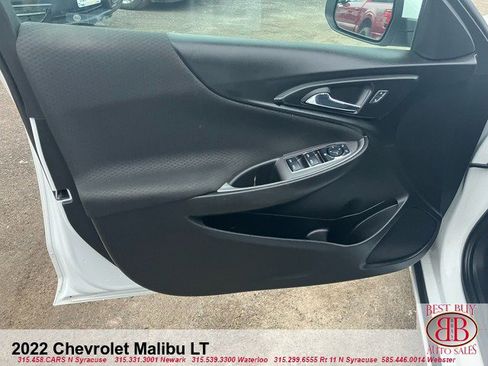 Used 2022 Chevrolet Malibu LT FWD image 9
