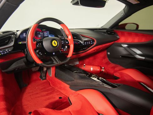 Certified 2022 Ferrari SF90 Stradale AWD/4WD image 40