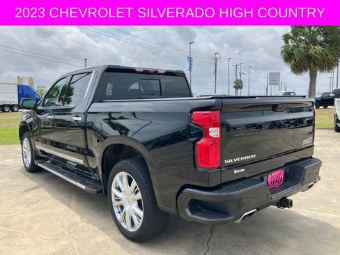 Used 2023 Chevrolet Silverado 1500 High Country w/ High Country Premium Package AWD/4WD image 5