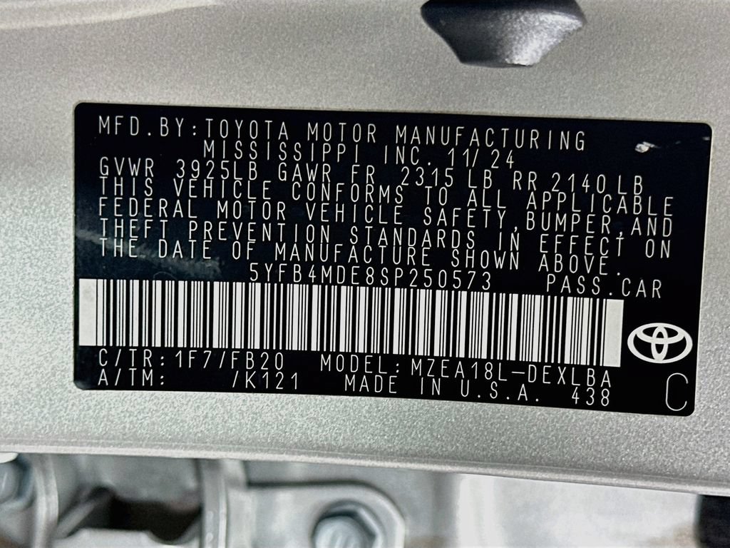Used 2025 Toyota Corolla LE FWD image 30