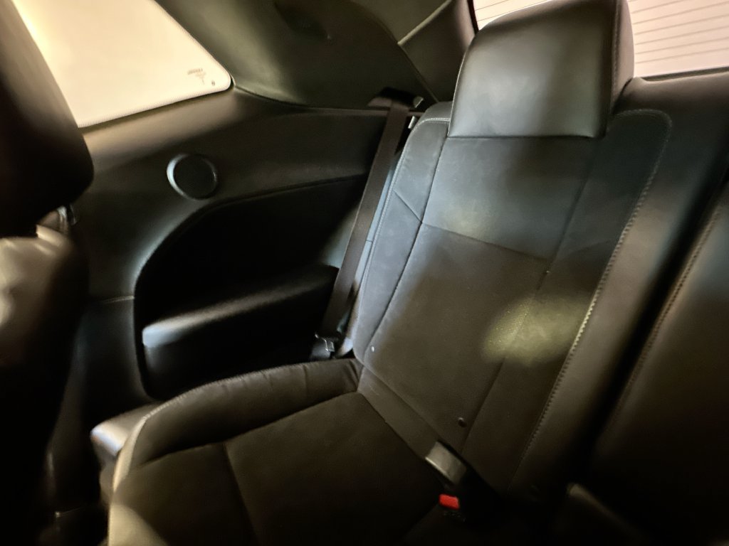 Used 2021 Dodge Challenger R/T Scat Pack RWD image 12