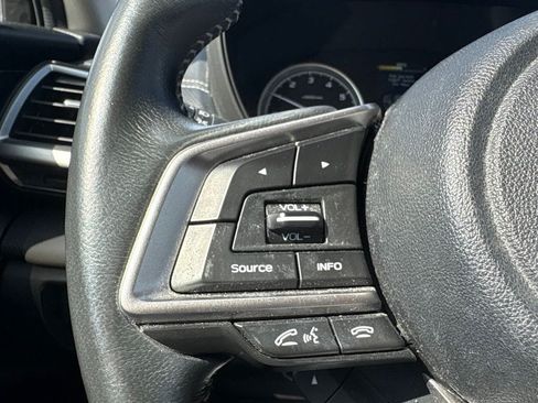 Used 2023 Subaru Forester Limited w/ Popular Package #2 AWD/4WD image 17