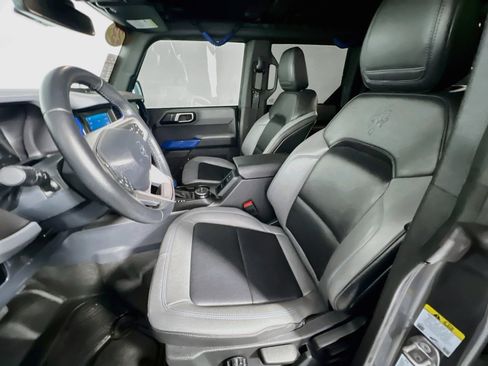 Used 2023 Ford Bronco Black Diamond AWD/4WD image 14