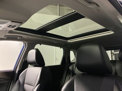 Used 2023 Nissan Rogue SV w/ SV Premium B Package image 30