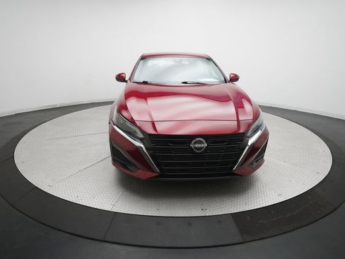 Certified 2023 Nissan Altima 2.5 SV image 11