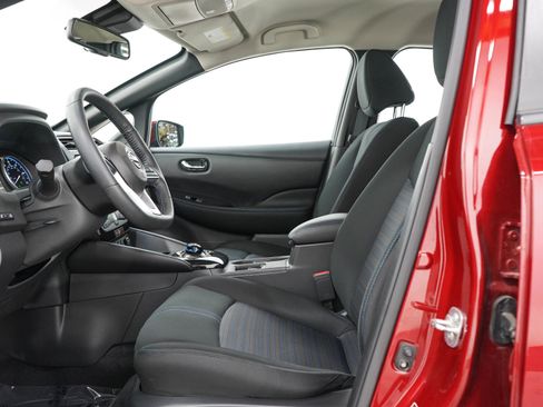 Used 2024 Nissan Leaf SV Plus FWD image 21