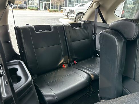 Used 2020 Mitsubishi Outlander SE image 34