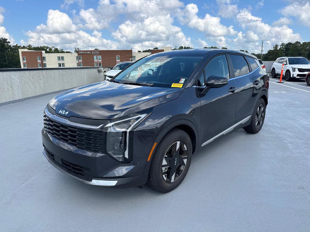 Used 2026 Kia Sportage LX w/ LX Convenience Package FWD image 3